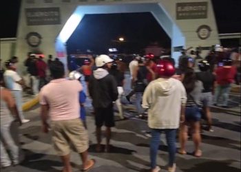 Cozumeleña exige justicia por abuso a su hija en caso contra militar