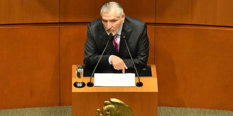 Exigen panistas aclarar pagos de ISR de Adán Augusto