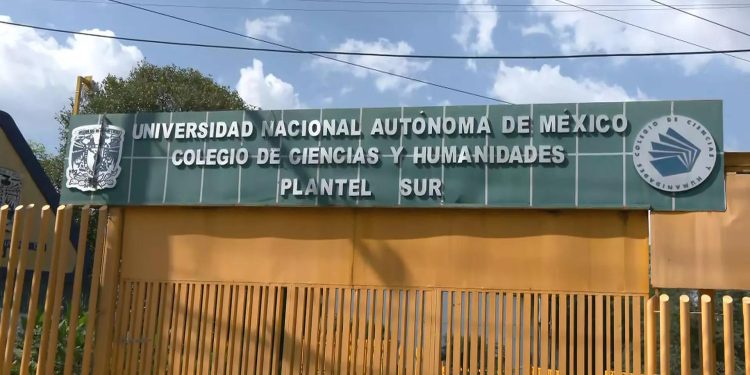 terror en CCH Sur alumno es asesinado