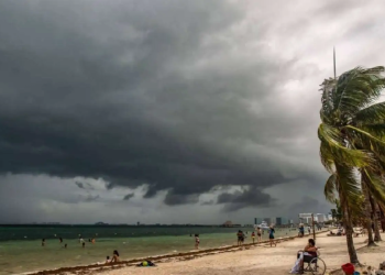 Fuertes lluvias en Cancún