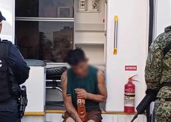 Hombre con ficha de búsqueda llega torturado al hospital de Chetumal