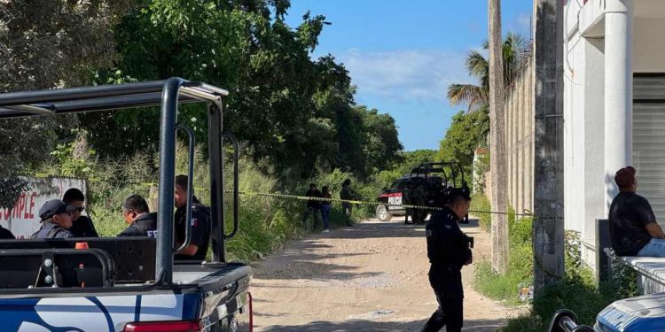 Hallan restos humanos en bolsa negra en Cancún