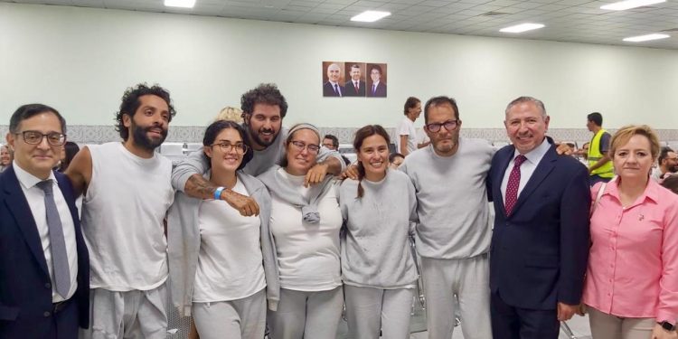 voluntarios mexicanos detenidos por Israel