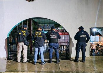 Catean bar en Cancún; rescatan a 22 mujeres víctimas de trata