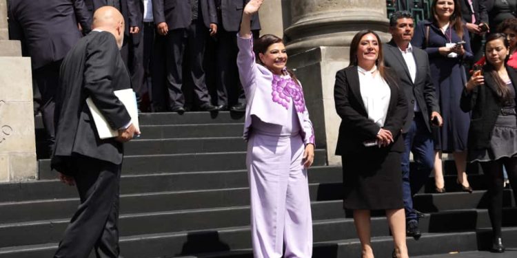 Clara Brugada da su primer informe