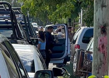 Pareja detenida tras ingresar a domicilio asegurado por la Fiscalía en Cancún