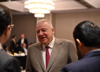 . liderazgo de Marin Mollinero