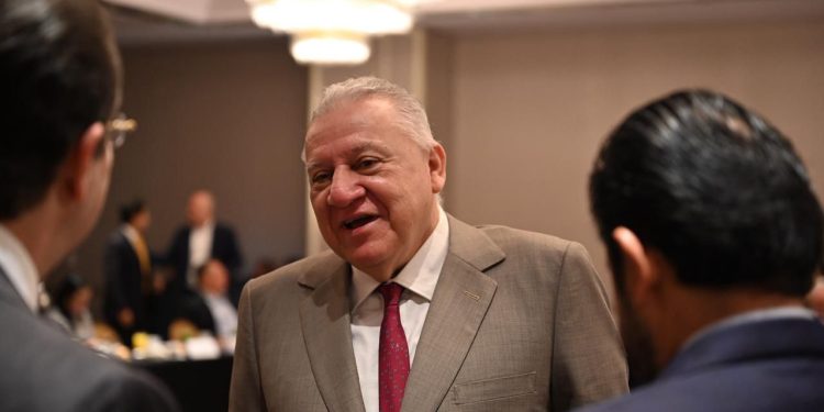 . liderazgo de Marin Mollinero