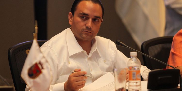 devuelven predios a Borges