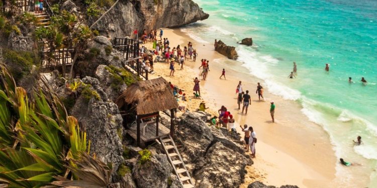 Altos precios afectan turismo en Tulum