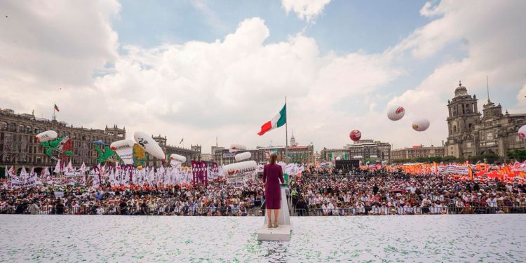 Claudia Sheinbaum primer año logros: evento histórico en el Zócalo