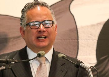 Santiago Nieto destapó huachicol fiscal