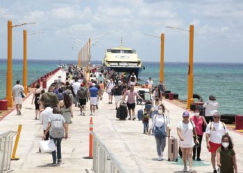 no hay crisis turística: Lezama.