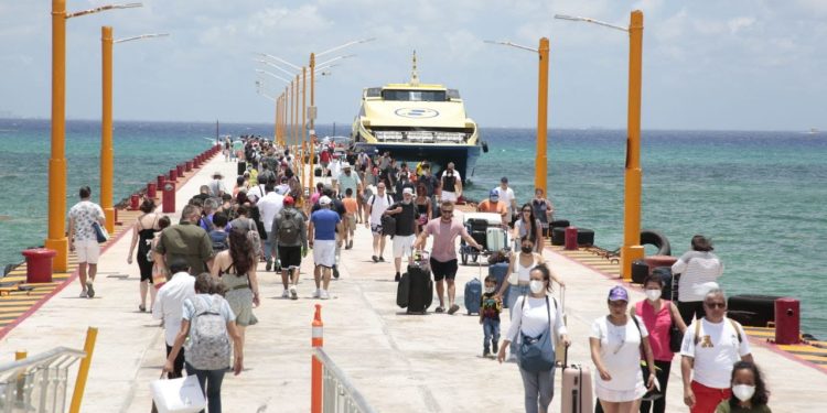 no hay crisis turística: Lezama.