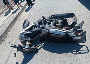 Motociclista resulta lesionado tras ser impactado por un taxi en Chetumal