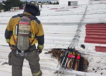 Conato de incendio genera movilización en Chedraui Kabah