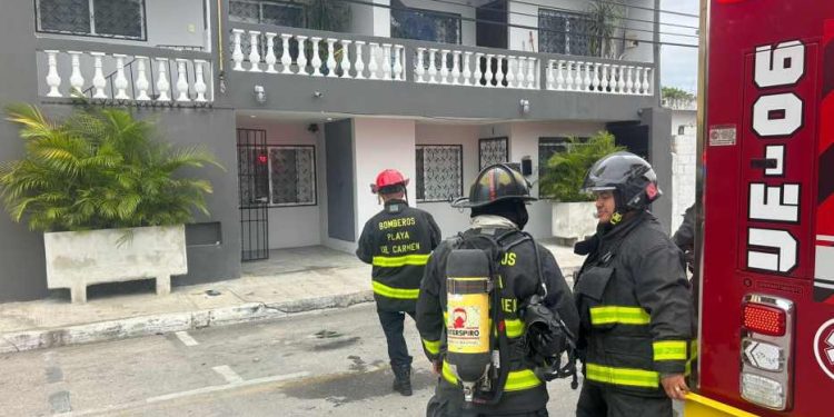 Fuga de gas LP en departamento de Airbnb moviliza a bomberos en la colonia Aviación