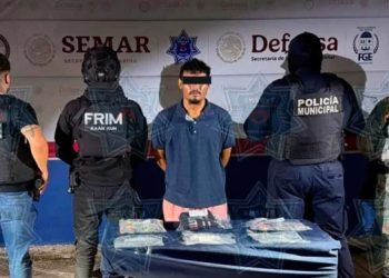 Detienen a hombre por presunto narcomenudeo durante el operativo Blindaje Cancún