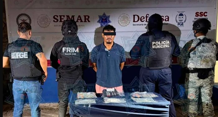 Detienen a hombre por presunto narcomenudeo durante el operativo Blindaje Cancún