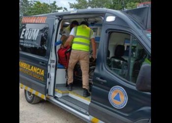 Trabajador sufre caída desde una palapa en el asentamiento irregular “Las Torres”