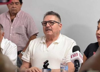 Isidro Santamaría Casanova exige la destitución del fiscal Raciel López Salazar por presunta extorsión