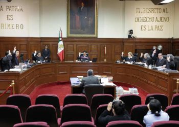 Busca FGE local espiarte mientras la Corte revisa sus límites