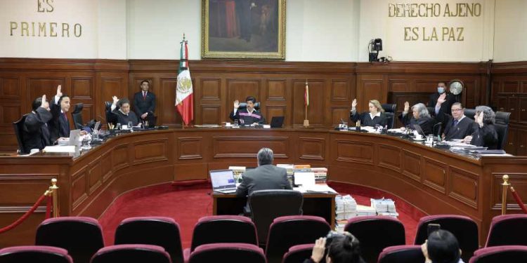 Busca FGE local espiarte mientras la Corte revisa sus límites