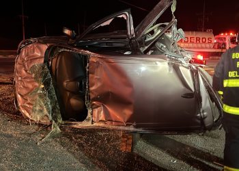 Volcadura de automóvil en Paamul deja tres personas lesionadas, entre ellas dos menores