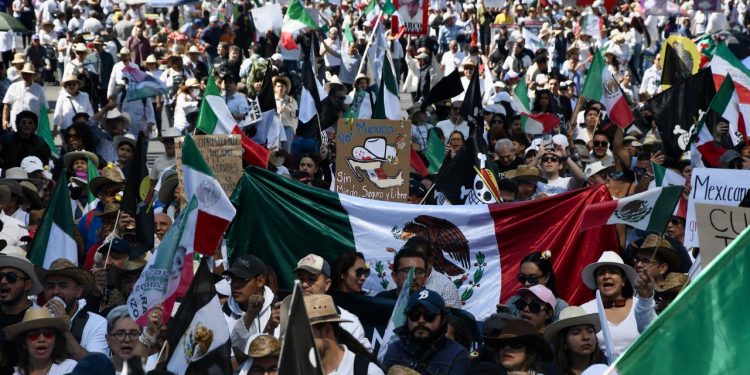 Estalla el hartazgo y la Generación Z sorprende con protestas masivas