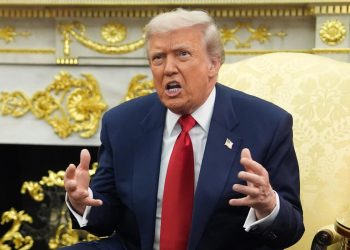 aprobación de Trump en 2025