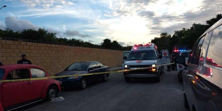 Mujer es asesinada por su pareja en Playa del Carmen; el agresor se suicida