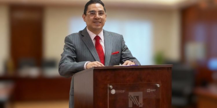 EEUU cancela la visa de Alex Tonatiuh Márquez