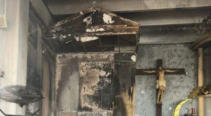 Incendio en iglesia Fátima de Playa del Carmen es controlado por bomberos