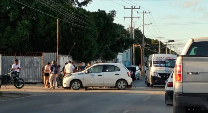 Motociclista resulta gravemente lesionado tras accidente en la supermanzana 230