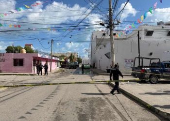 Ejecutan a un hombre dentro de local de la camionera “Hermanos Hernández” en Cancún
