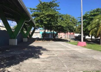 Hallan cuerpo en descomposición dentro de un carrito de supermercado en Cancún