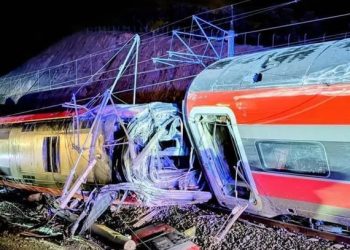 Accidente ferroviario en España deja al menos 21 muertos y 25 heridos