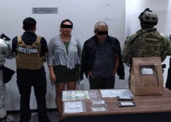 Autoridades rescatan a cinco mujeres presuntas víctimas de trata de personas durante cateo en bar de la avenida Bonampak