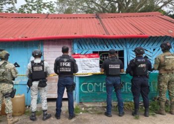 FGE realiza cinco cateos en Quintana Roo y detiene a “El Beliceño” por narcomenudeo