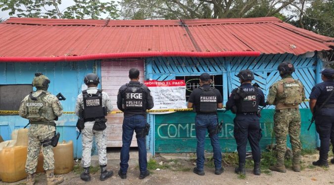 FGE realiza cinco cateos en Quintana Roo y detiene a “El Beliceño” por narcomenudeo