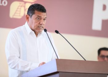 Gobernador de Tabasco, Javier May Rodríguez, atendido por molestia abdominal