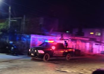 Balean a mujer limpiaparabrisas en cruce de Tierra Maya durante la madrugada