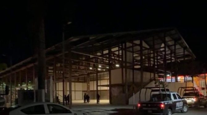 Moviliza a cuerpos de emergencia intento de suicidio en el Teatro de la Ciudad