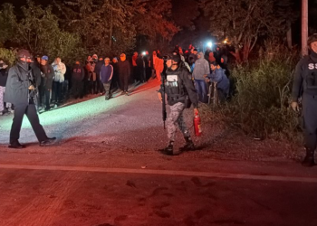 Liberan habitantes de Limones carretera Bacalar–Felipe Carrillo Puerto tras protesta