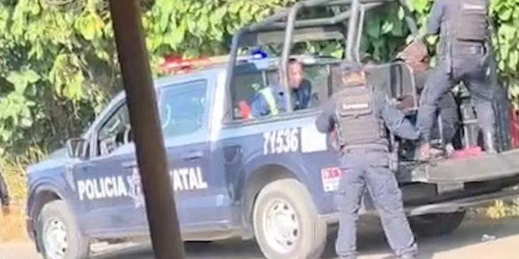 Detienen a tres hombres tras presunta persecución en la ranchería Buenavista, Centro