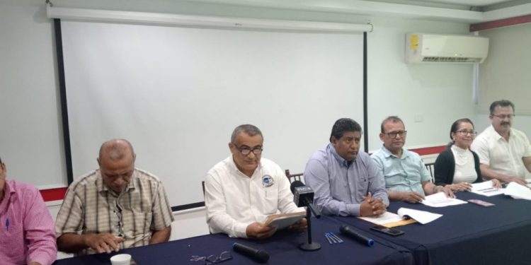Transportistas de Tabasco solicitan ajuste a la tarifa para renovar unidades y garantizar un servicio digno