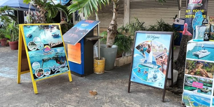 Caída de ventas en tours y parques del Caribe Mexicano pese a alta ocupación hotelera