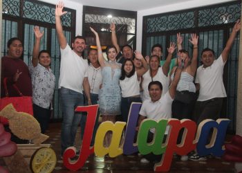 Realizan pedida oficial de Lupita Zagal Oropeza como representante de Jalapa en la Feria Tabasco 2026