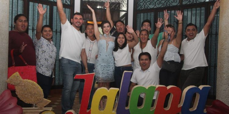 Realizan pedida oficial de Lupita Zagal Oropeza como representante de Jalapa en la Feria Tabasco 2026