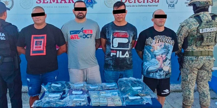 Decomiso de drogas en Cancún: 4 detenidos y $75 mil